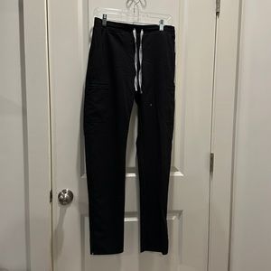 Figs skinny black scrub pants lightly worn